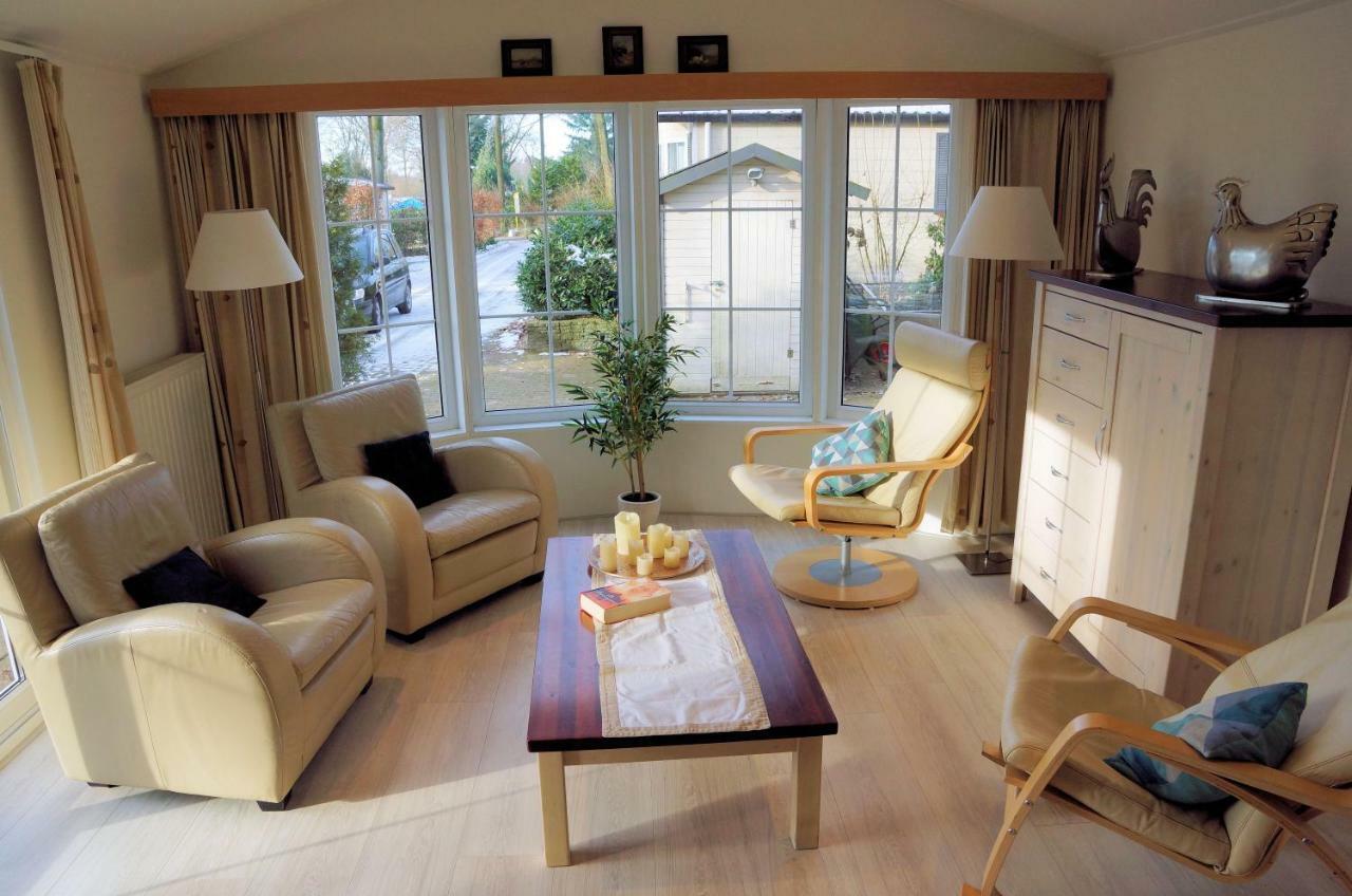 Chalet Gem Villa วาเกนนิงเงน ภายนอก รูปภาพ